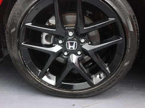 Used 2025 Honda Civic Sport image 11