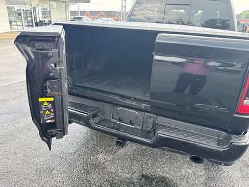 Used 2021 RAM 1500 Limited w/ Night Edition AWD/4WD image 6