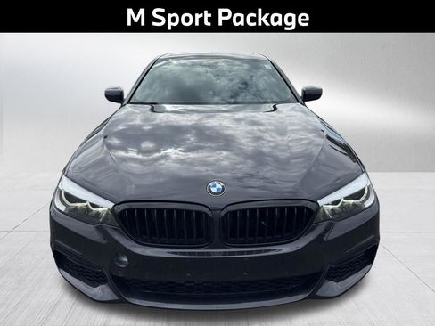 Used 2019 BMW 540i w/ M Sport Package RWD image 4