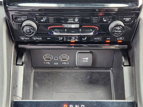 Used 2024 Jeep Grand Cherokee Altitude image 17