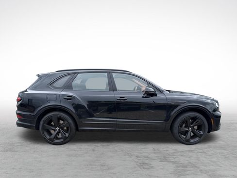 Used 2023 Bentley Bentayga AWD/4WD image 10