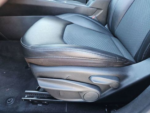 Used 2024 Jeep Compass Latitude image 22