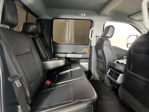 Used 2024 Ford F250 Lariat w/ Sport Appearance Package image 29