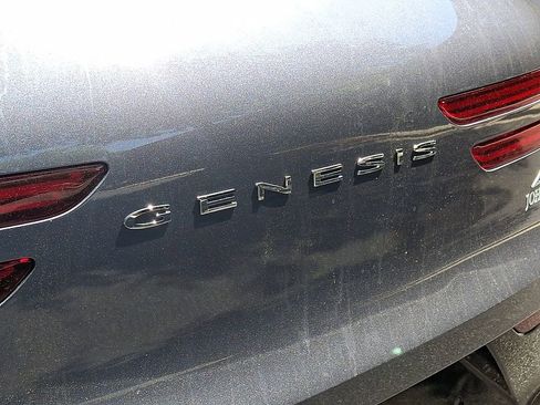 New 2026 Genesis GV70 2.5T Sport Prestige AWD/4WD image 13