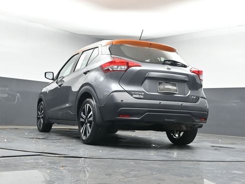 Used 2020 Nissan Kicks SV image 30
