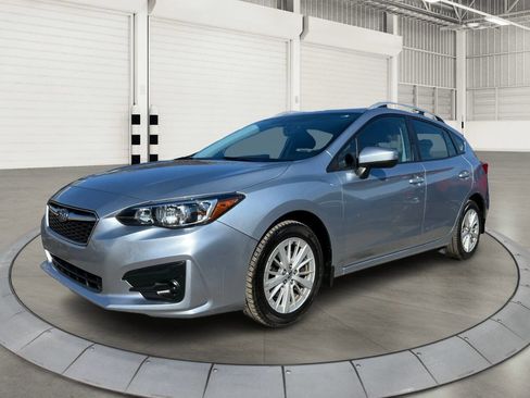 Used 2017 Subaru Impreza 2.0i Premium image 7