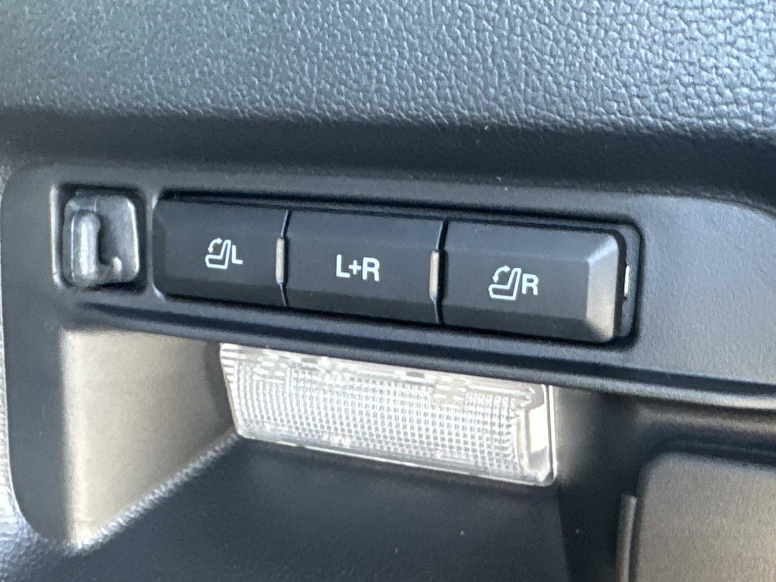 New 2026 Ford Explorer ST AWD/4WD image 13