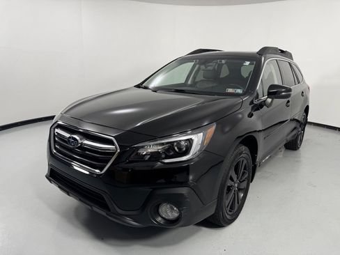 Used 2019 Subaru Outback 2.5i Limited w/ Popular Package #2 AWD/4WD image 3