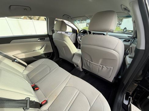 Used 2018 Hyundai Sonata SE image 24