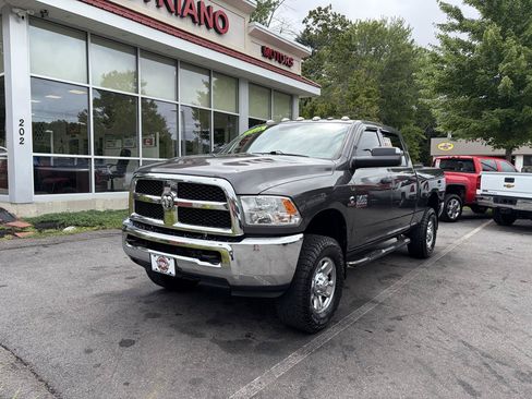 Used 2018 RAM 2500 Tradesman w/ Chrome Appearance Group AWD/4WD image 2