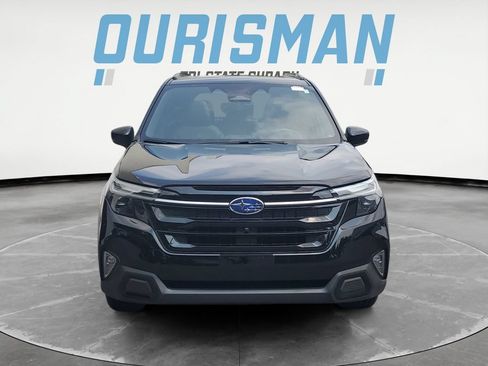 Certified 2025 Subaru Forester Touring AWD/4WD image 8