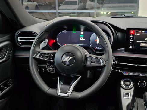 Used 2024 Dodge Hornet R/T w/ R/T Blacktop Package image 19