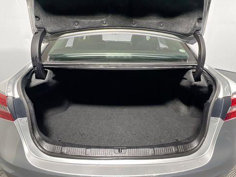 Used 2018 Toyota Avalon XLE image 34