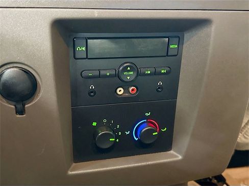 Used 2011 Ford Expedition XL w/ HD Trailer Tow Pkg image 25