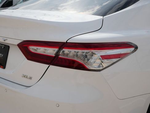 Used 2019 Toyota Camry XLE w/ Driver Assist Package image 9