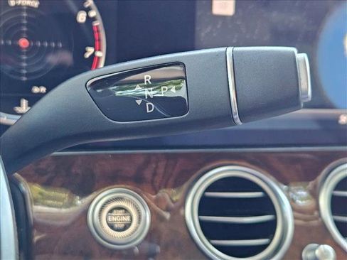 Used 2019 Mercedes-Benz E 300 image 12