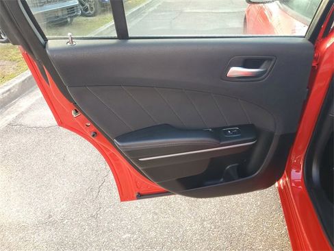Used 2023 Dodge Charger SXT image 28