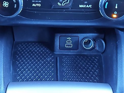 Used 2024 Ford Bronco Sport Big Bend image 18