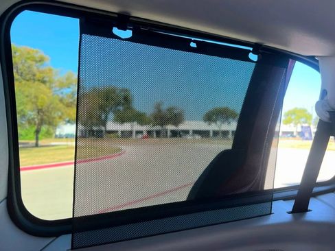 Used 2010 Chrysler Town & Country Touring Plus w/ Safetytec Group FWD image 47