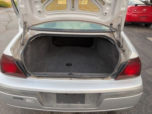 Used 2004 Chevrolet Impala image 12