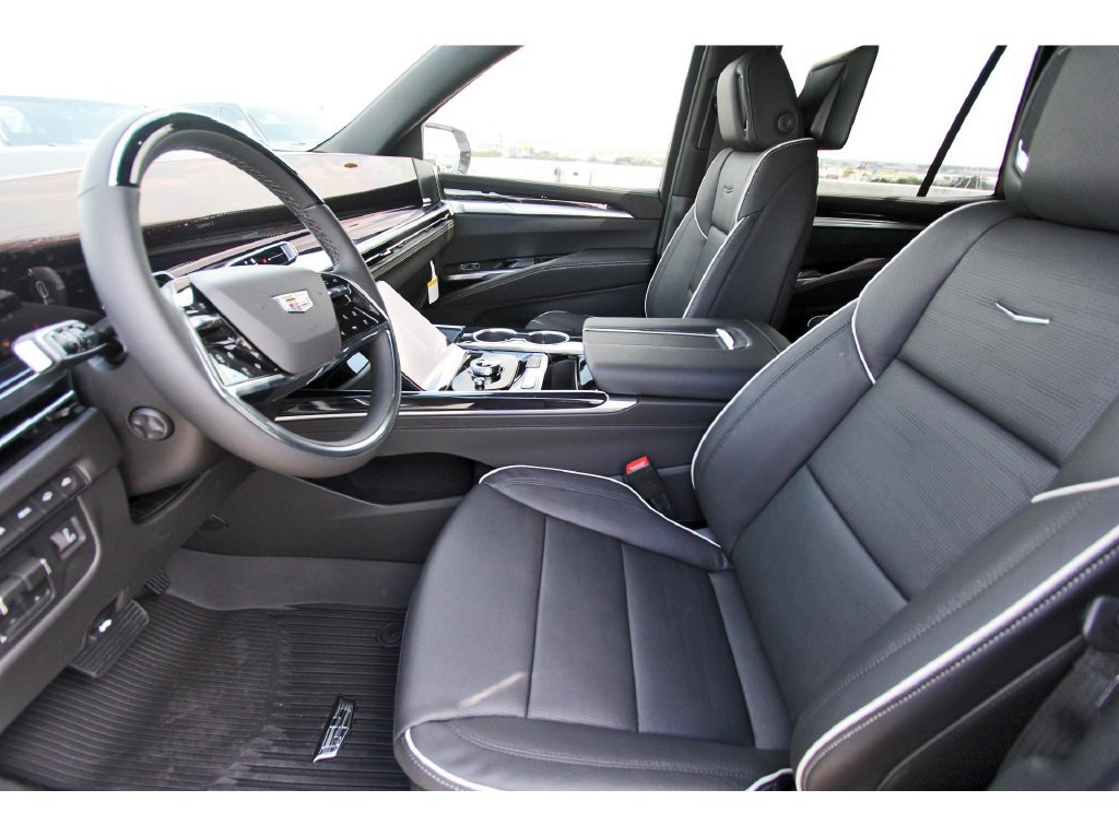 New 2027 Cadillac Escalade Sport w/ Touring Package AWD/4WD image 6