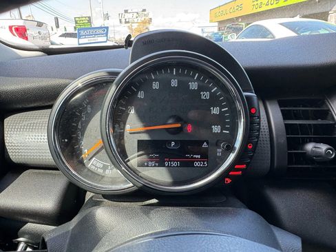 Used 2015 MINI Cooper 2-Door Hardtop image 16