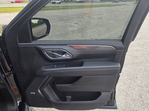 Used 2024 Chevrolet Tahoe RST w/ Luxury Package image 22