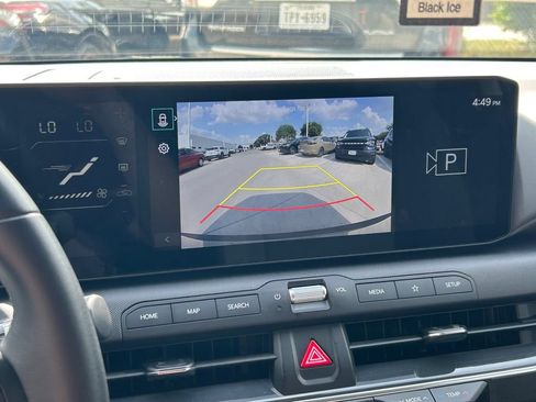 Used 2025 Kia K4 EX FWD image 27