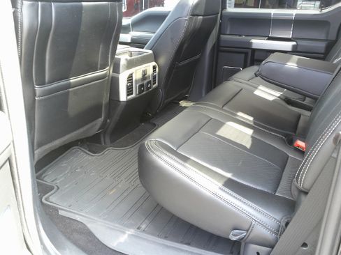 Used 2019 Ford F150 Lariat w/ Equipment Group 502A Luxury image 18