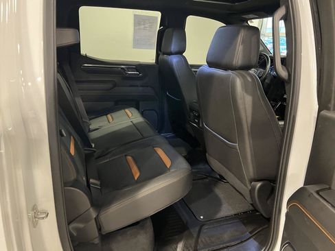 Used 2023 GMC Sierra 1500 AT4 w/ AT4 Preferred Package AWD/4WD image 33