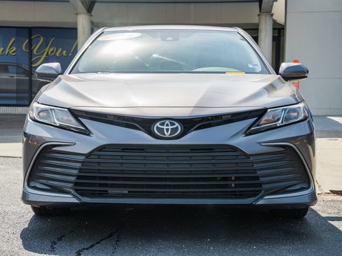 Used 2021 Toyota Camry LE FWD image 2