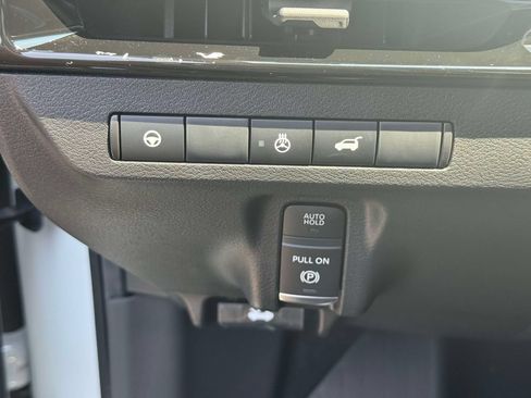 Used 2025 Nissan Murano SL w/ Cargo Package AWD/4WD image 20