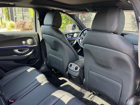 Used 2022 Mercedes-Benz E 350 Sedan image 31