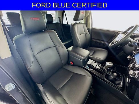 Used 2022 Toyota 4Runner TRD Off-Road Premium image 27