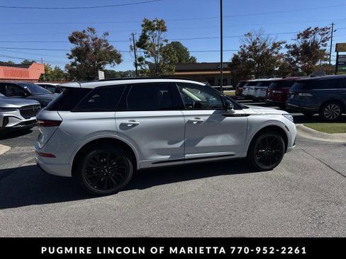 New 2026 Lincoln Corsair Reserve w/ Jet Appearance Package image 8