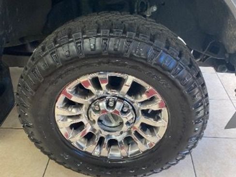Used 2020 Ford F350 XLT w/ XLT Premium Package AWD/4WD image 25