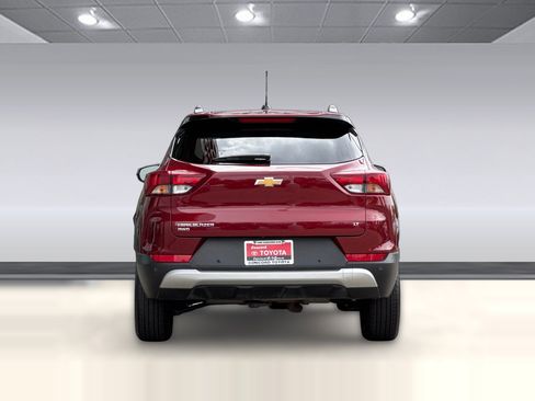 Used 2025 Chevrolet TrailBlazer LT w/ Driver Confidence Package AWD/4WD image 10