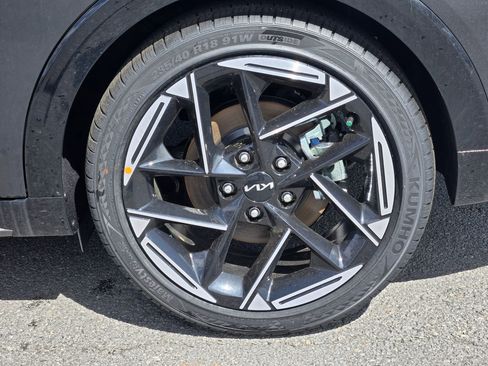 New 2025 Kia K4 GT-Line w/ GT-Line Premium Package image 17
