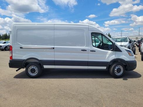 New 2026 Ford Transit 150 148 Medium Roof RWD image 4