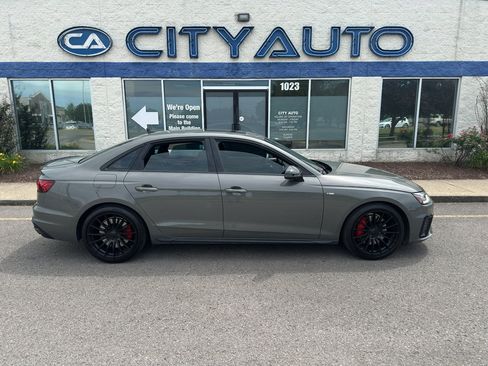 Used 2023 Audi A4 2.0T Premium Plus w/ Premium Plus Package AWD/4WD image 3