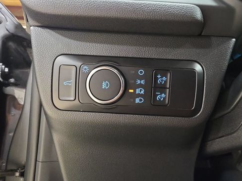 Used 2025 Ford Escape ST-Line Select AWD/4WD image 21