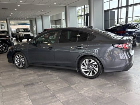Used 2023 Subaru Legacy Limited image 7