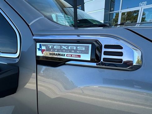 New 2026 GMC Sierra 2500 SLT w/ Texas SLT Premium Package AWD/4WD image 4