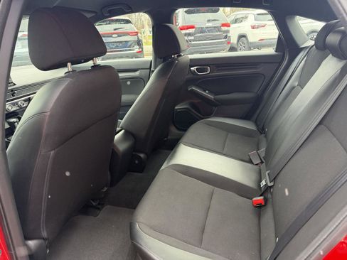 Used 2022 Honda Civic Sport image 12