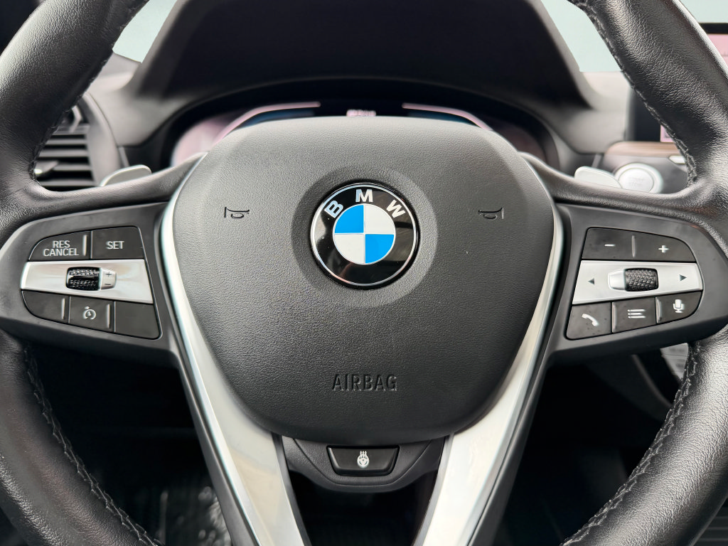 Used 2021 BMW X3 xDrive30e w/ Executive Package AWD/4WD image 40