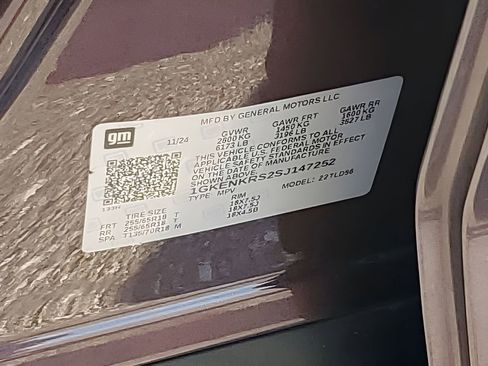 Used 2025 GMC Acadia Elevation image 50