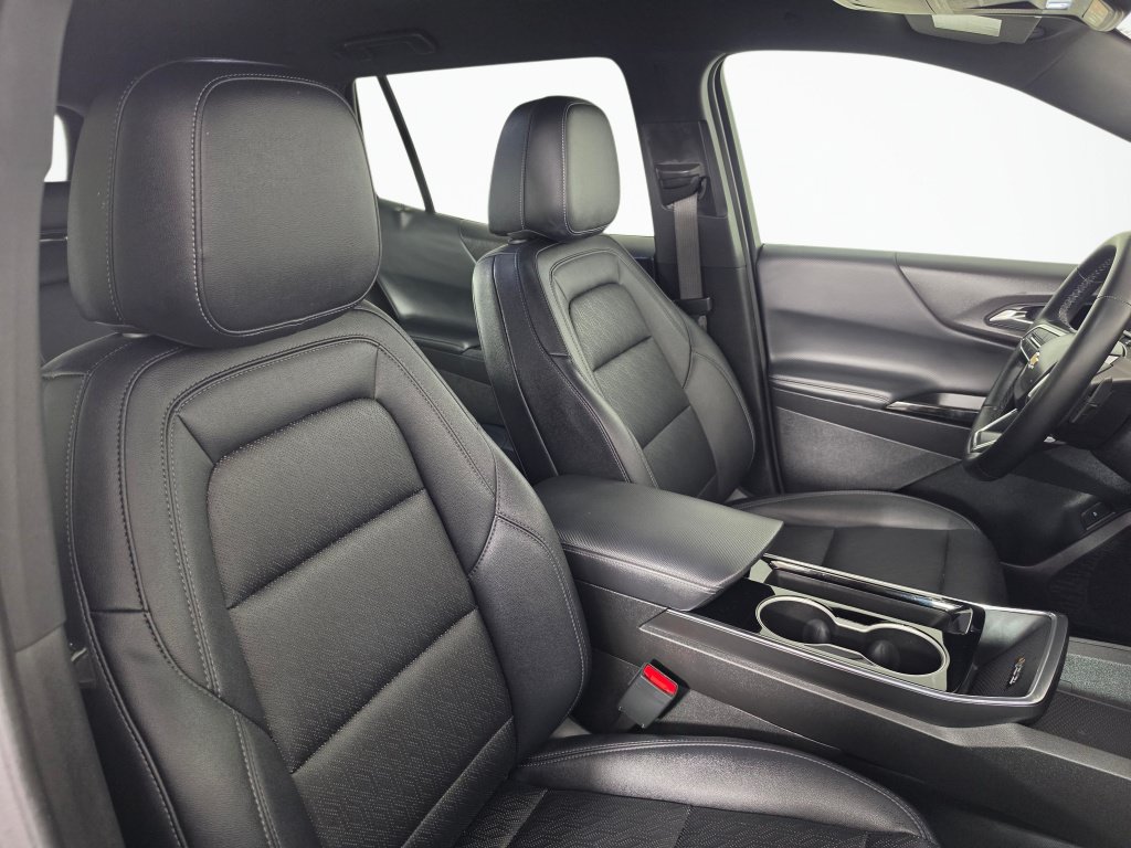 Used 2025 Chevrolet Equinox LT w/ Convenience Package II FWD image 41