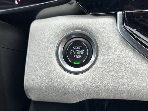 Used 2023 GMC Canyon AT4X w/ Edition 1 image 33