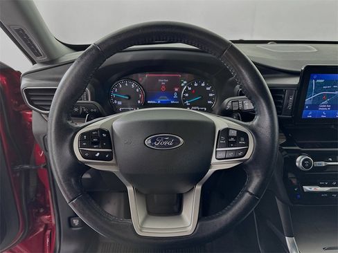 Used 2021 Ford Explorer Limited w/ Equipment Group 301A image 12