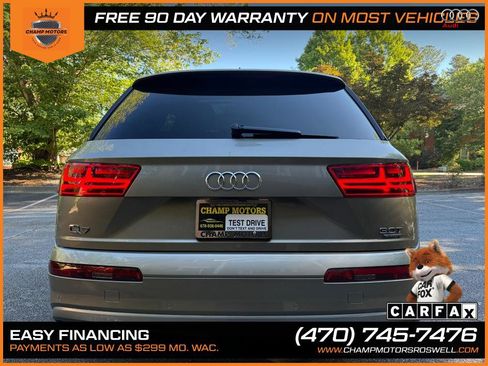 Used 2017 Audi Q7 3.0T Prestige AWD/4WD image 9